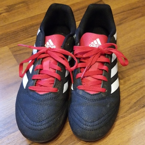 Adidas Boy's Classic Black Red Soccer Cleats Shoe - Picture 3 of 8